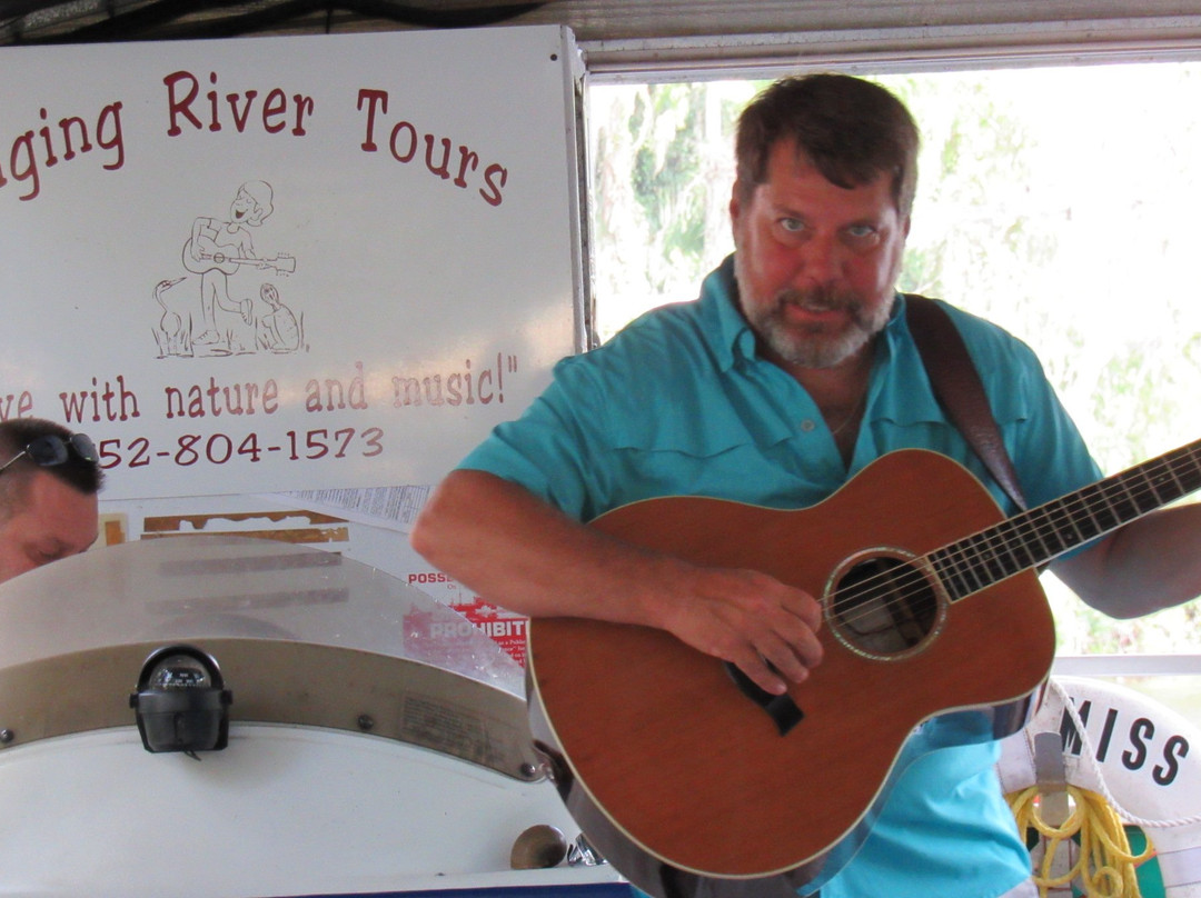 Singing River Tours景点图片