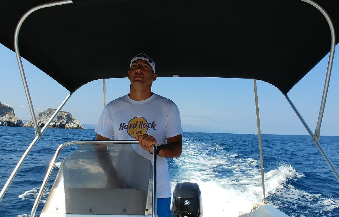 Vromolimnos watersports and boat rental景点图片