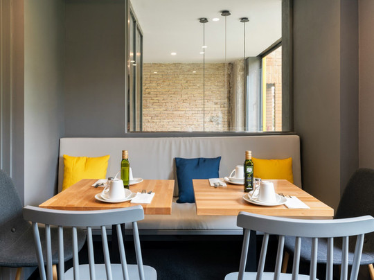 Nest Style Valencia Hotel主图