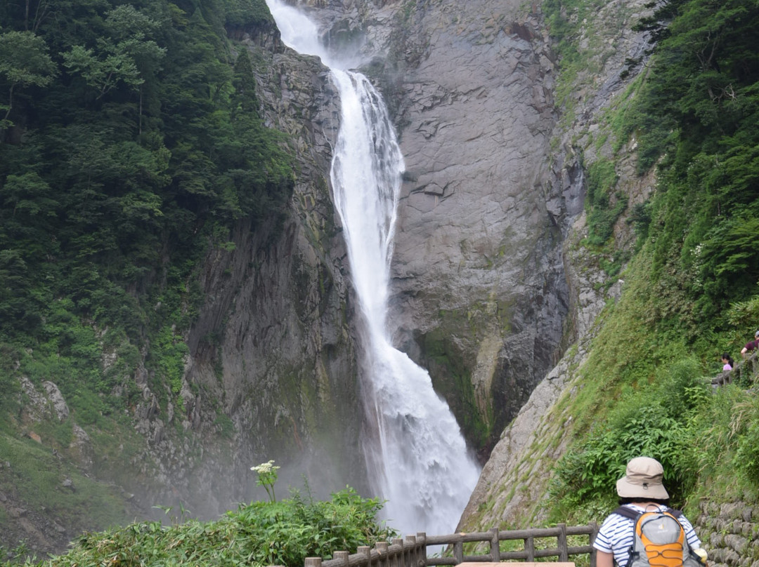 Shomyo Falls-立山町必去景点
