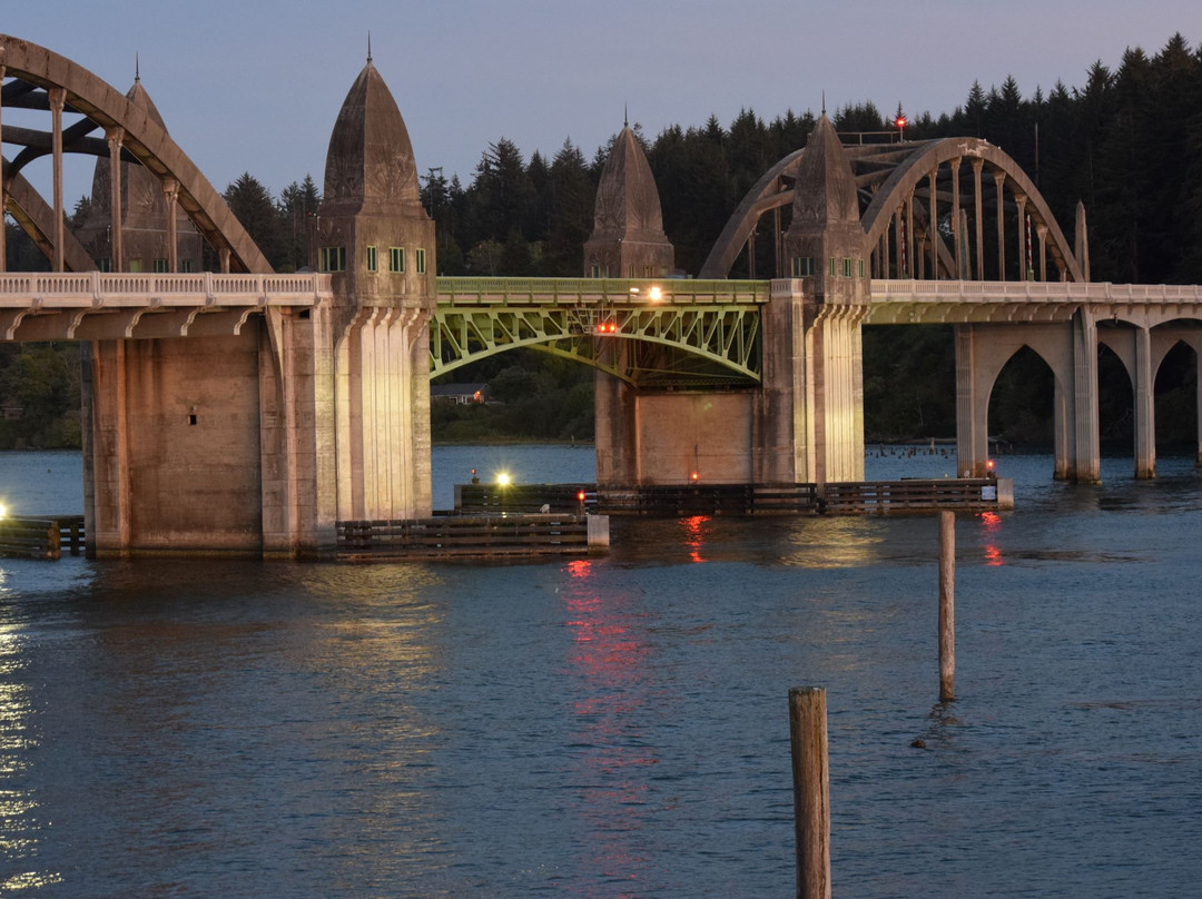 河屋汽车旅馆主图
