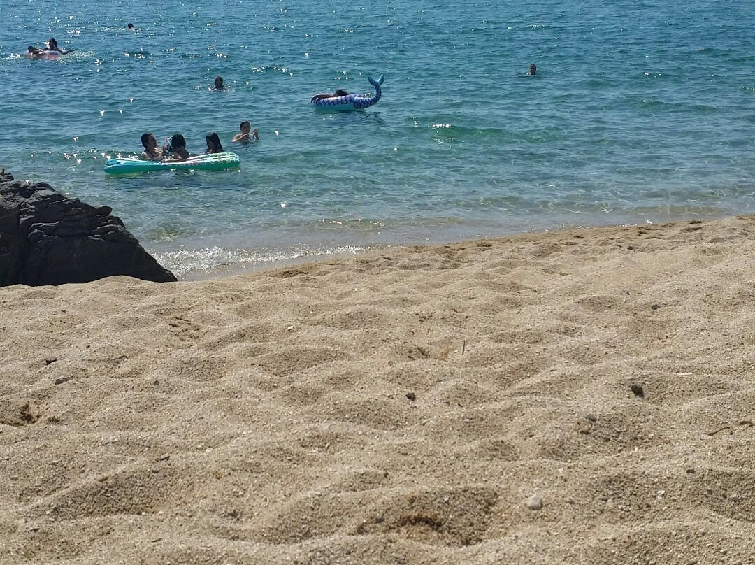 Oceanview Beach Hotel主图