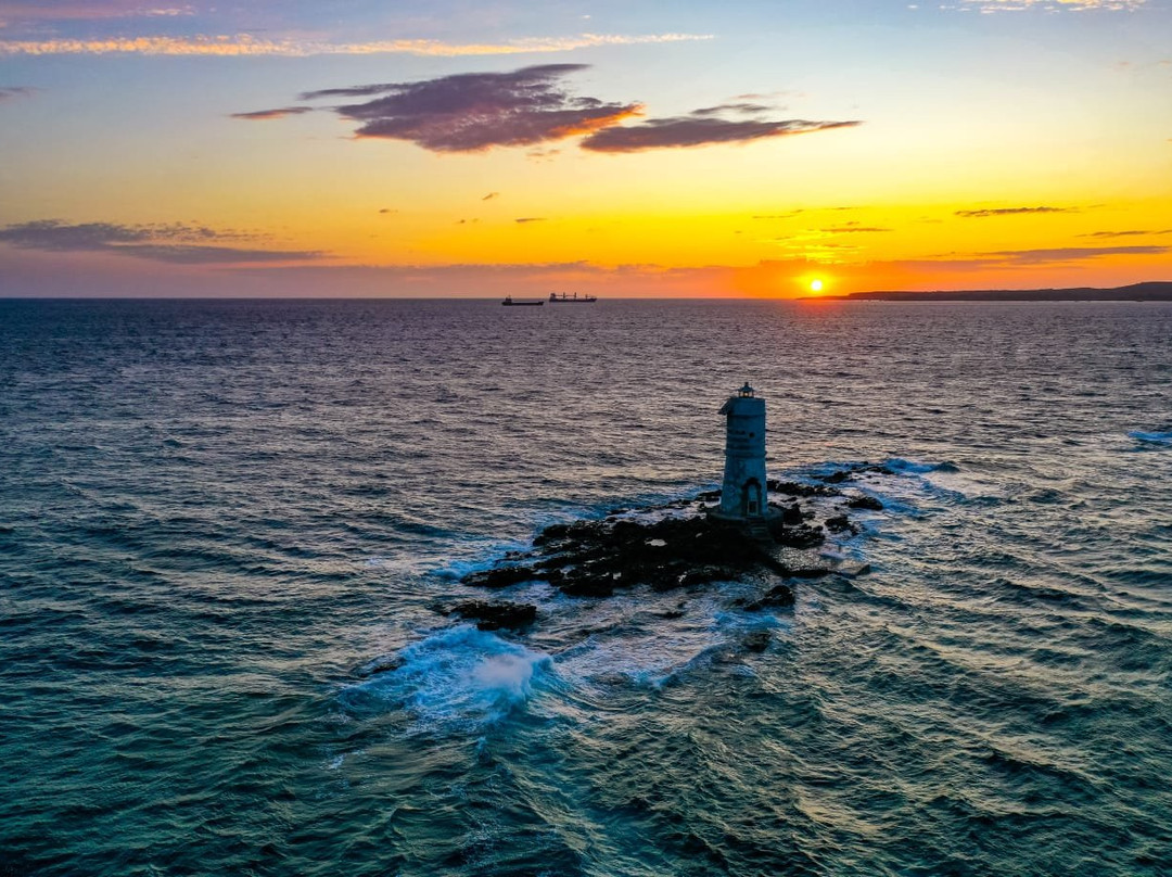 Faro Mangiabarche-Calasetta必去景点