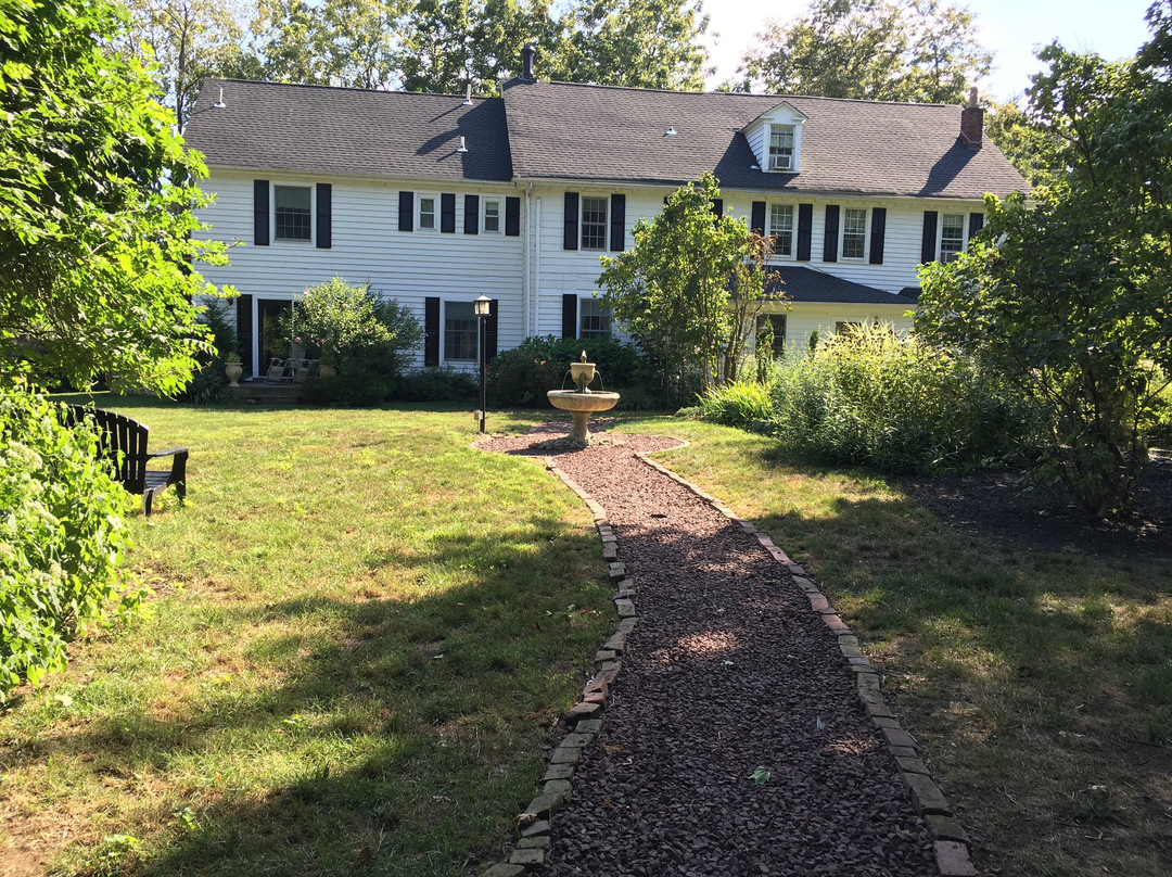 Pineapple Hill Inn Bed & Breakfast主图