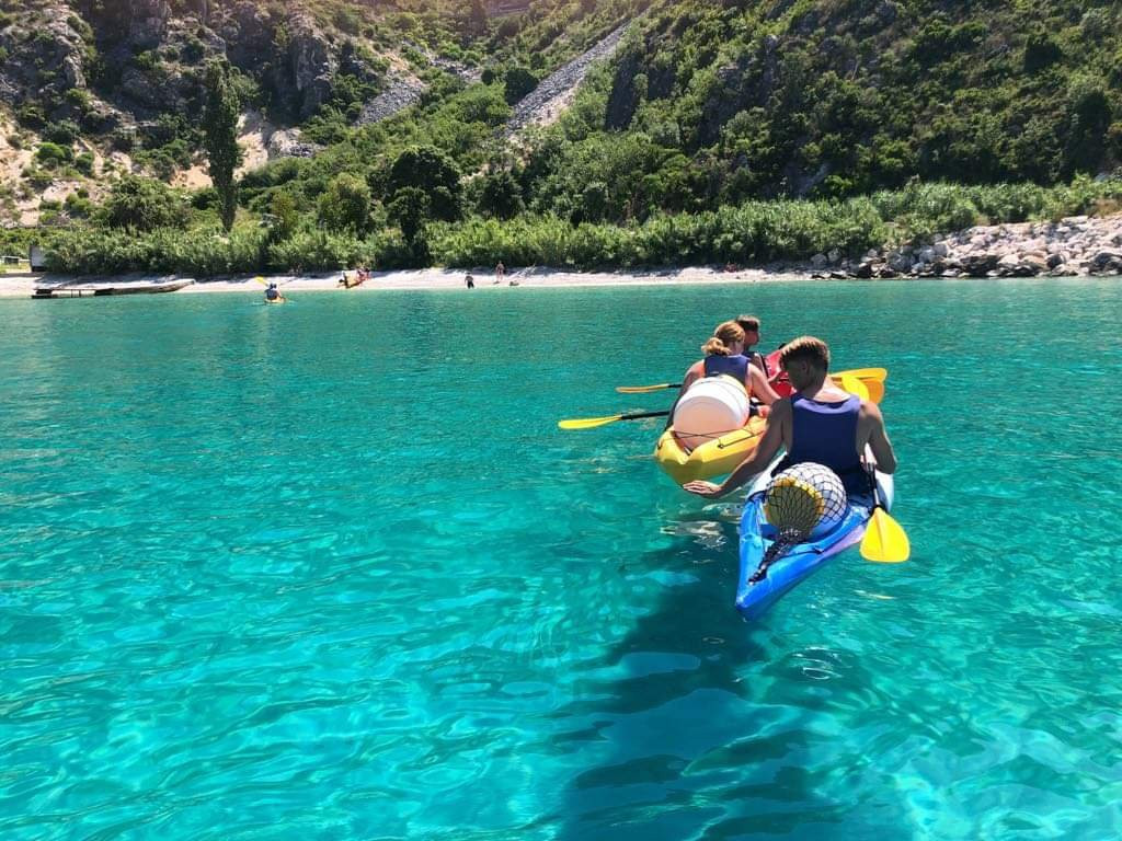Silverland Sea Kayaking -Srebreno景点图片