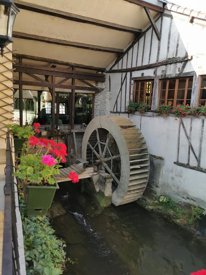 Hotel Restaurant Le Moulin du Landion-浴室