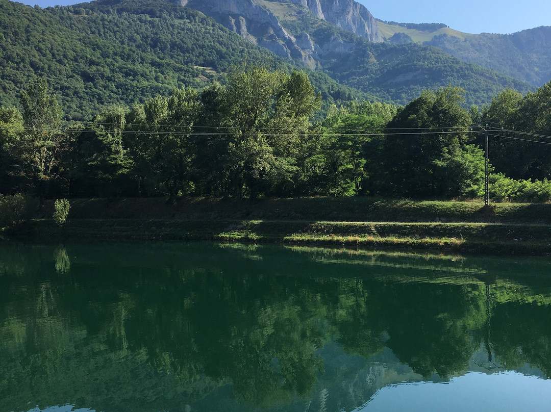 Lac de Géry-Saint-Beat必去景点