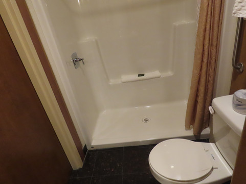 卡姆罗斯娱乐场度假村主图