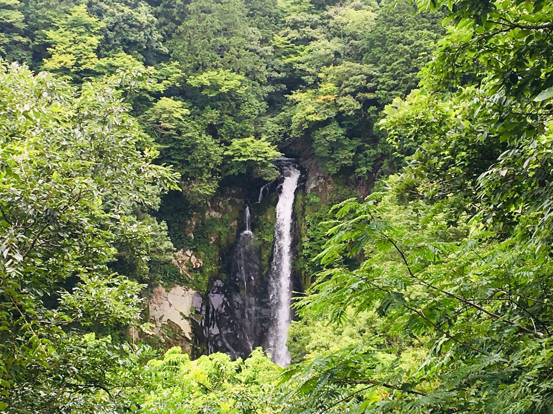 Hattan Falls-丰冈市必去景点