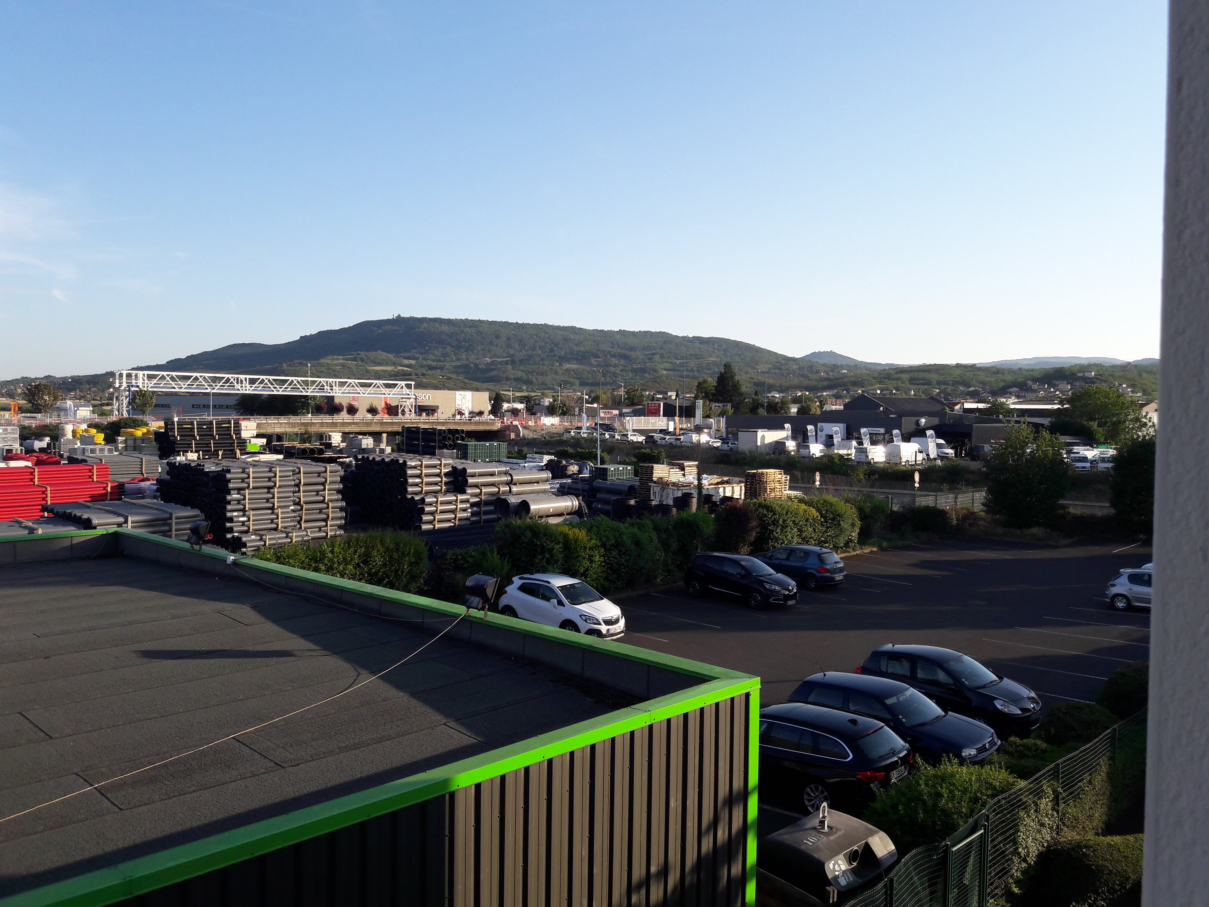 B&B HOTEL Clermont-Ferrand Sud Aubière-酒店景观