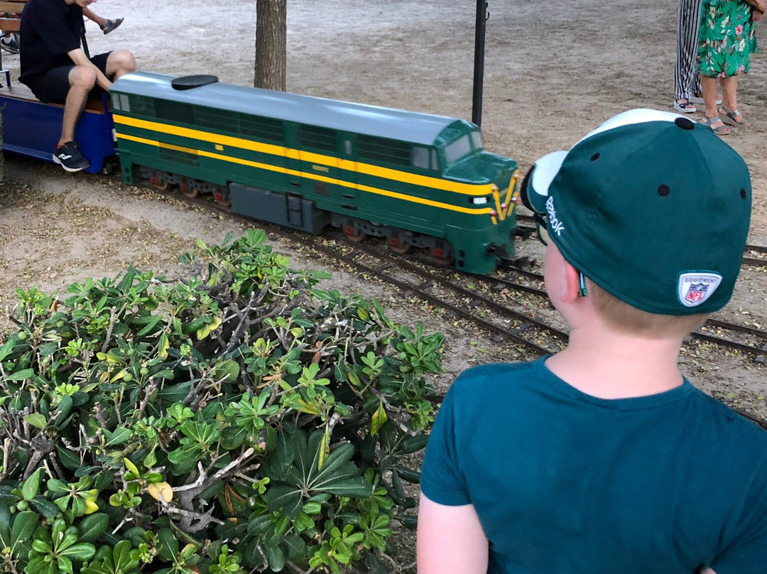 Afevi-比利亚努埃瓦－赫尔特鲁必去景点