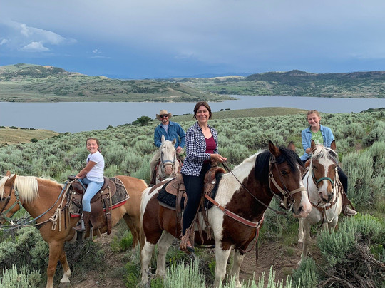 Ferro's Blue Mesa Ranch-Gunnison必去景点