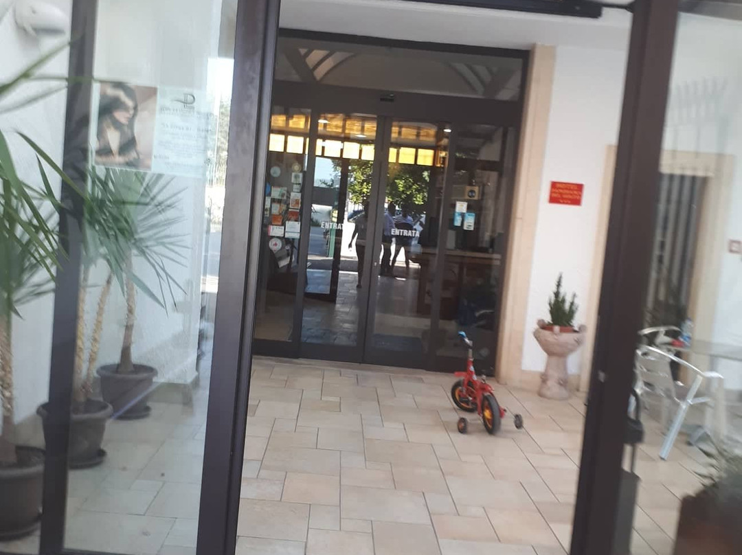 全景德尔高尔夫酒店主图