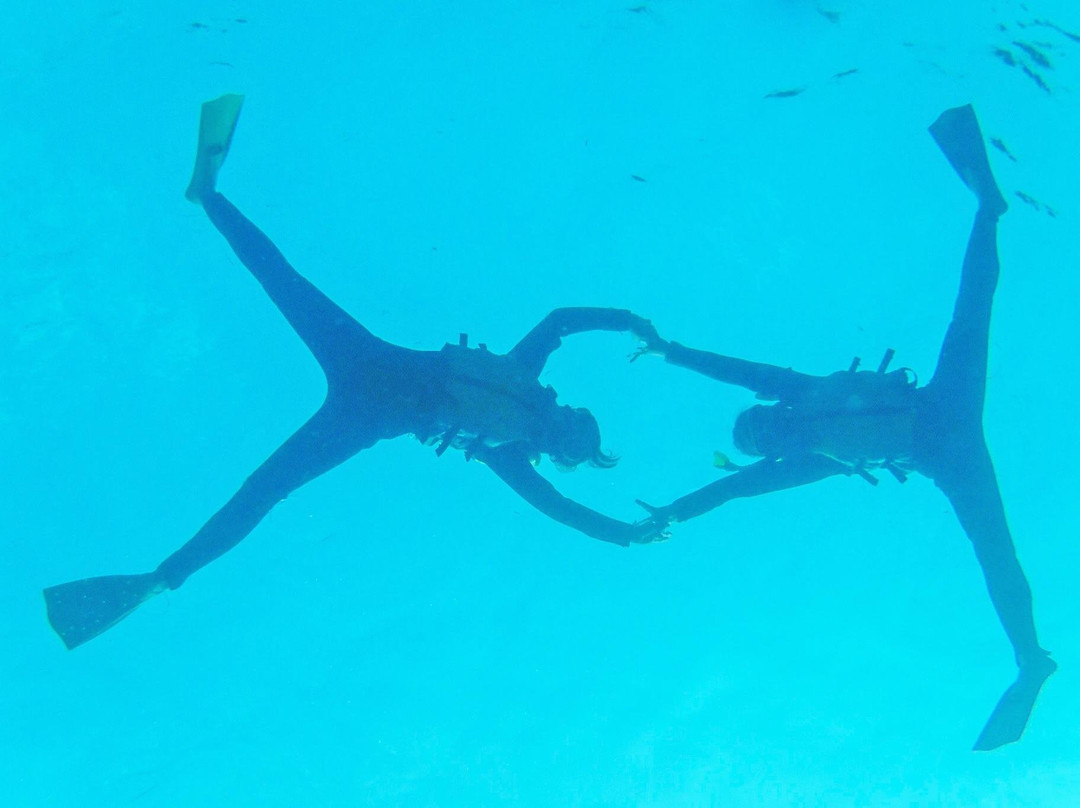 COCONUTS CLUB-Kouri-jima必去景点