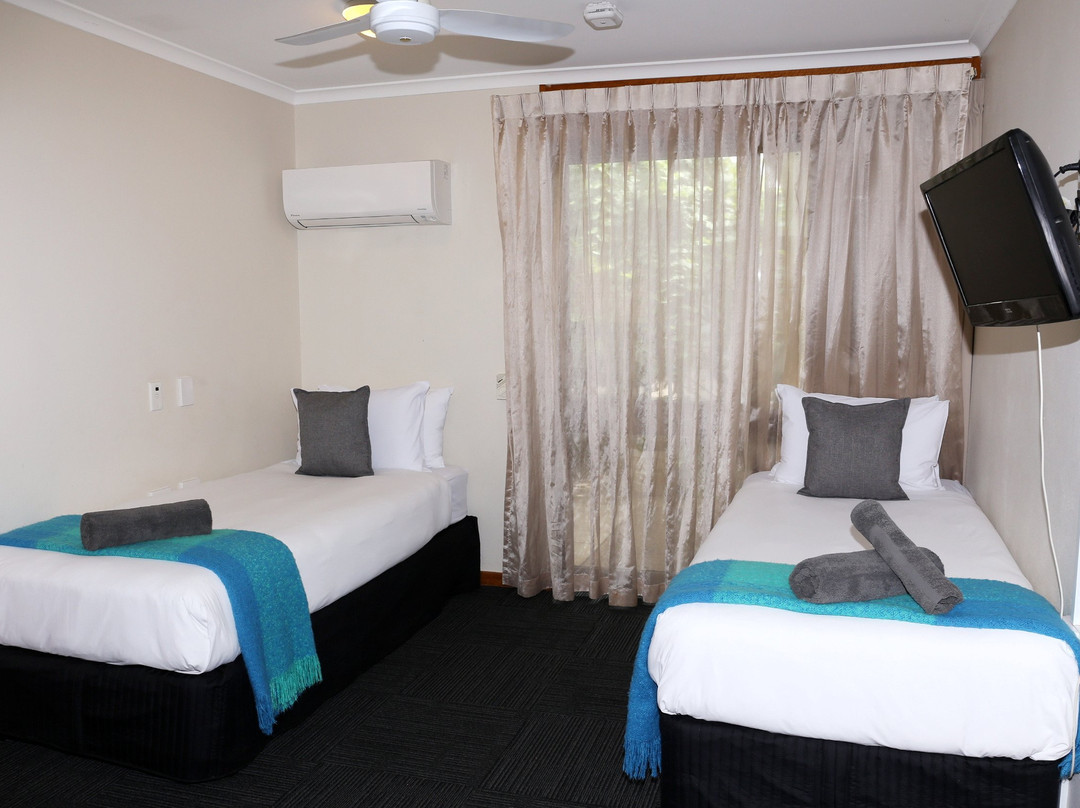 Henry's, Quirindi主图