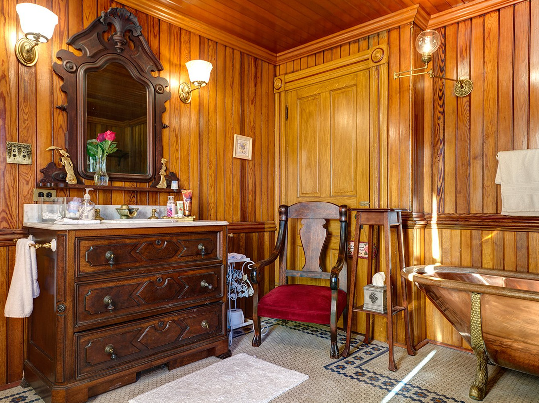 Montgomery Mansion Bed & Breakfast主图