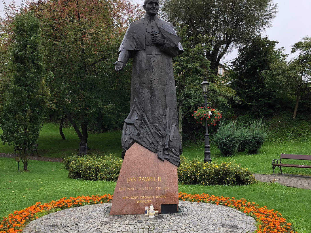 Statue of John Paul II景点图片