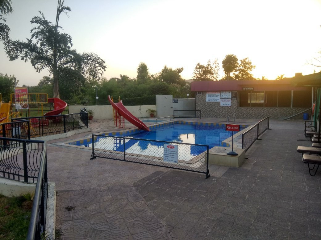 Savshanti Lake Resort主图