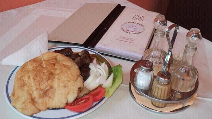 Gradska Kafana