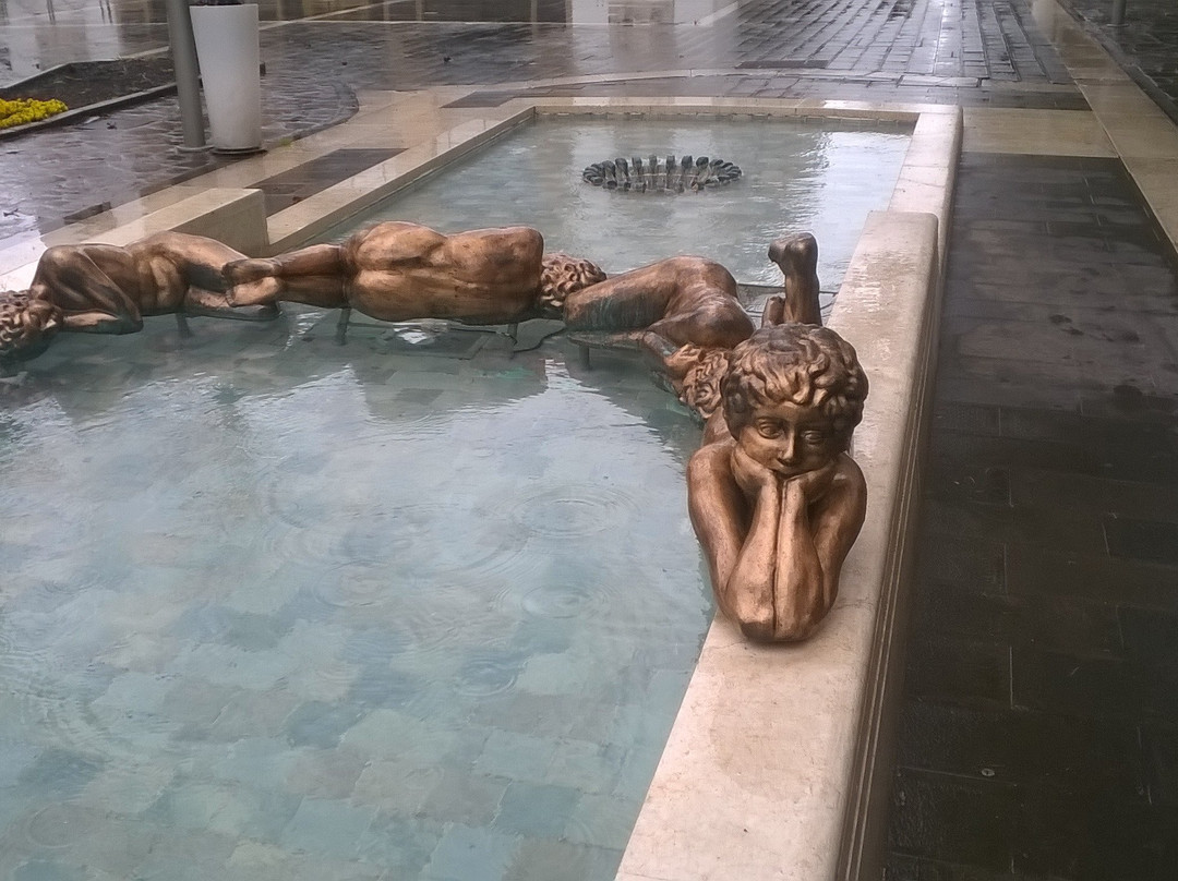 Fontana di Arlecchino di Abano Terme-阿巴诺泰尔梅必去景点