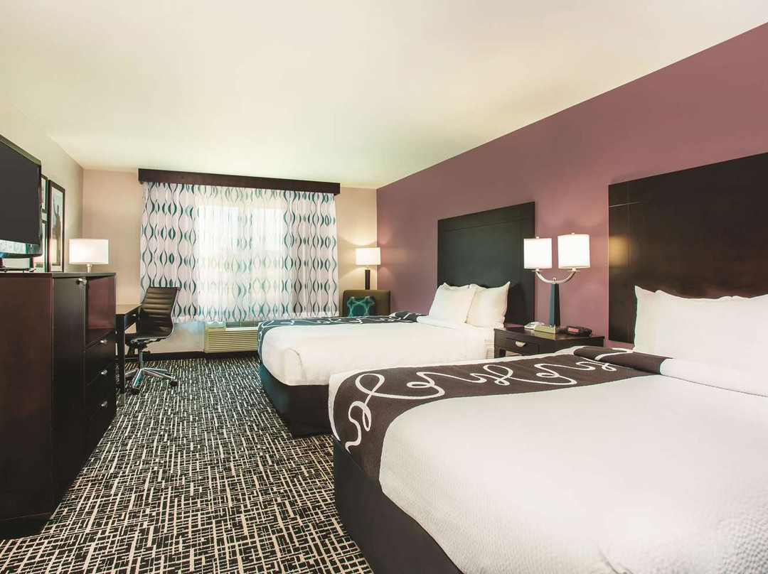 La Quinta Inn & Suites by Wyndham Russellville主图