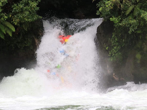 Wet 'n' Wild Rafting Company-哈姆拉娜必去景点