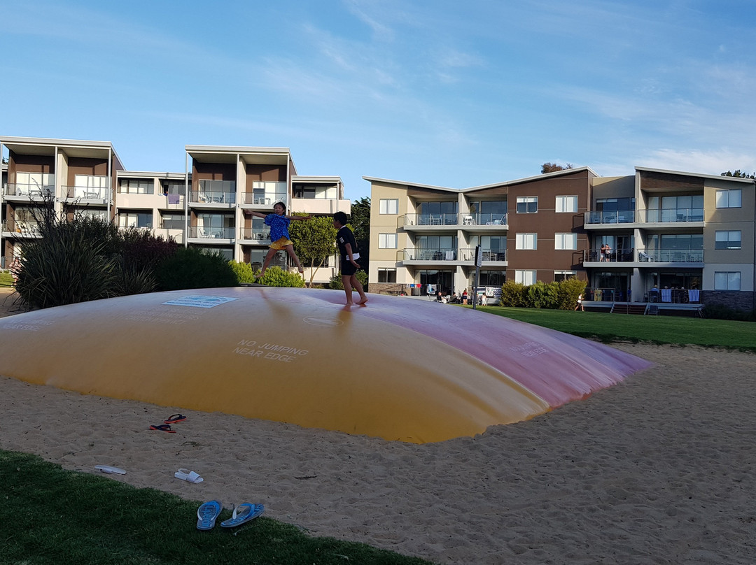 锡尔弗沃特胜地酒店主图