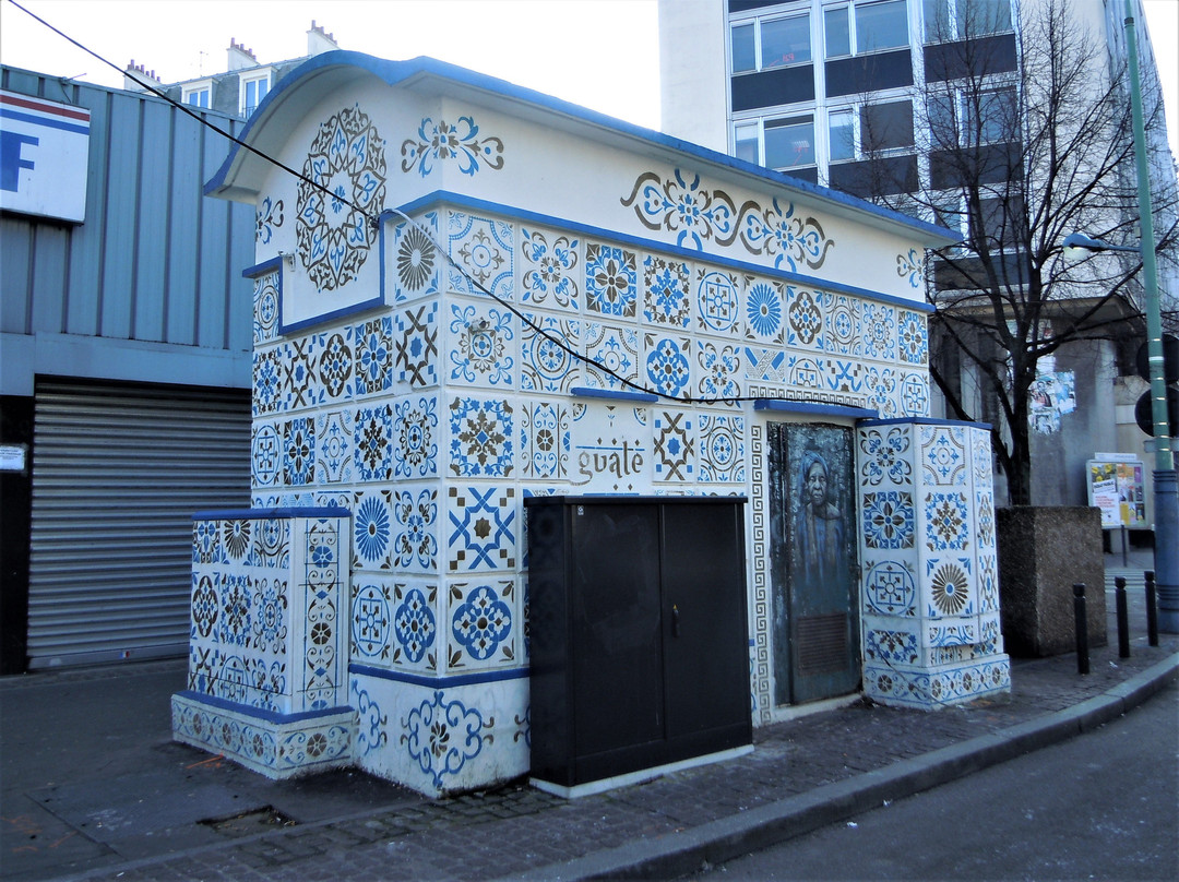Fresque Tunisie dans la Ville-塞纳-圣但尼必去景点