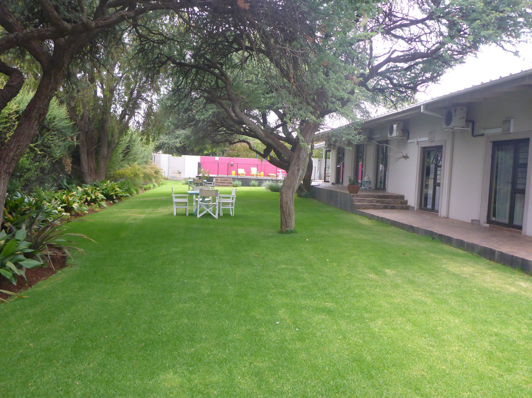 The Hedge Guesthouse主图