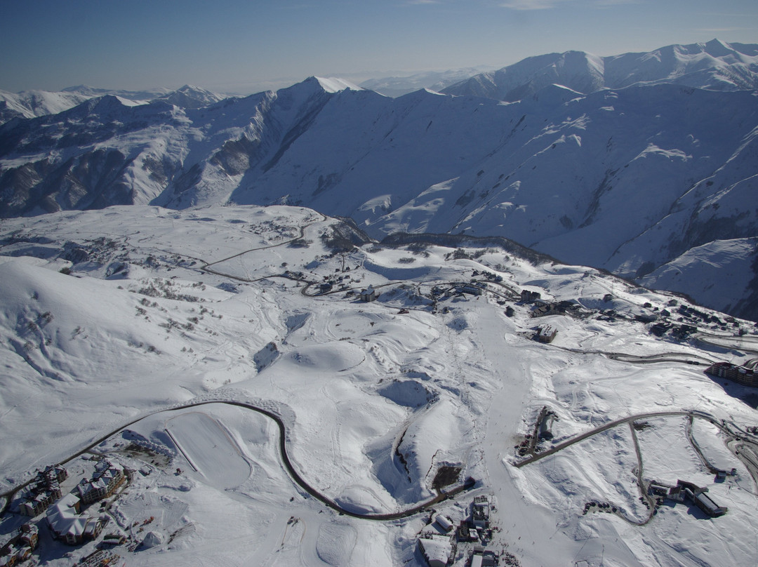 Fly Caucasus Paragliding Company-古道里必去景点