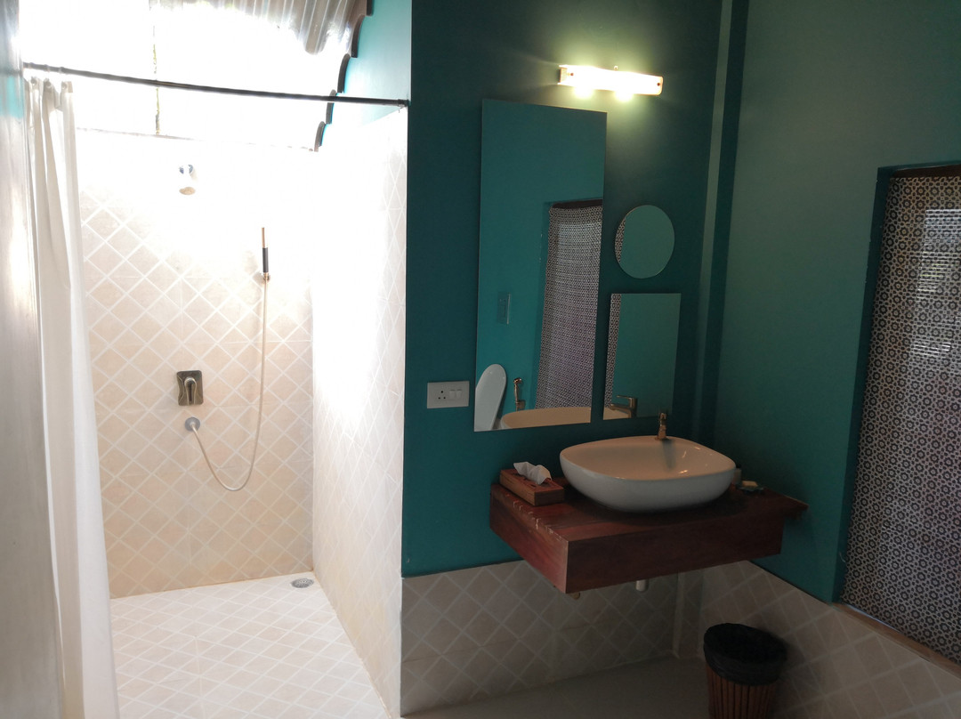 门卓海洋度假酒店主图