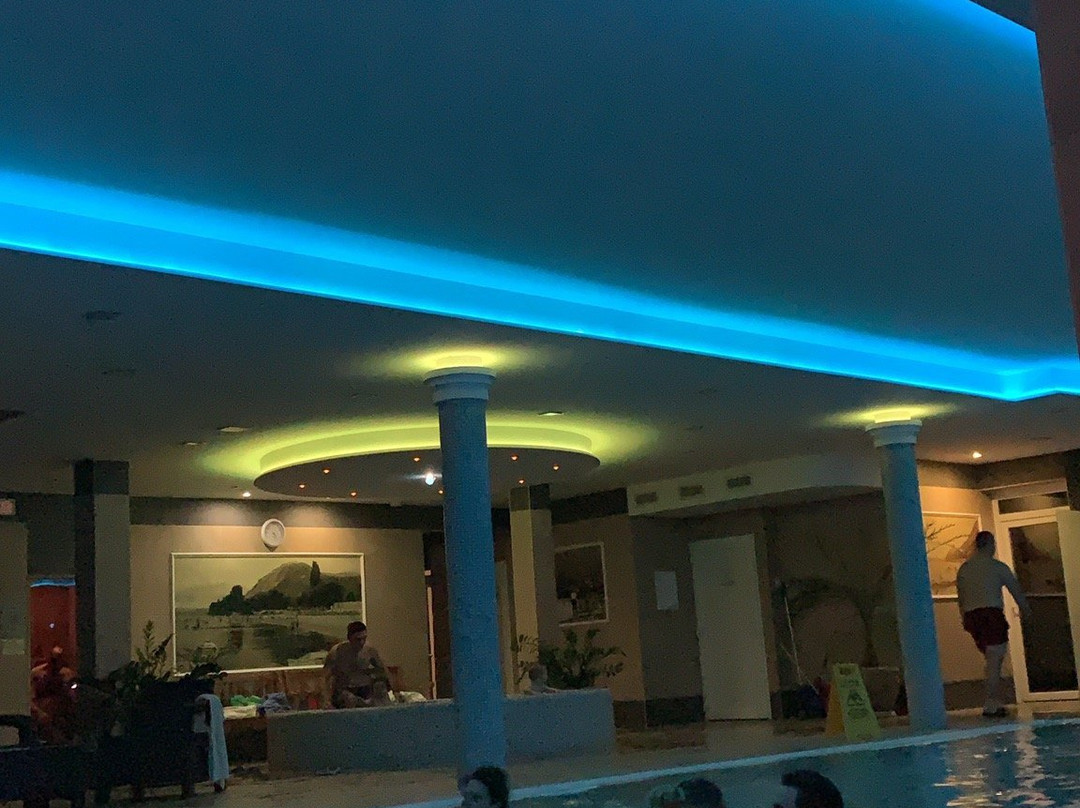 Hotel Honti主图