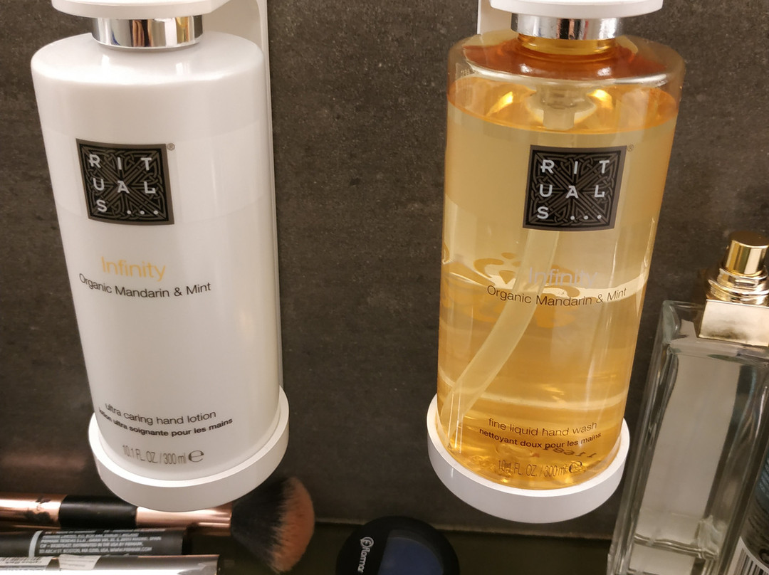 El Sant Cugat Hotel主图