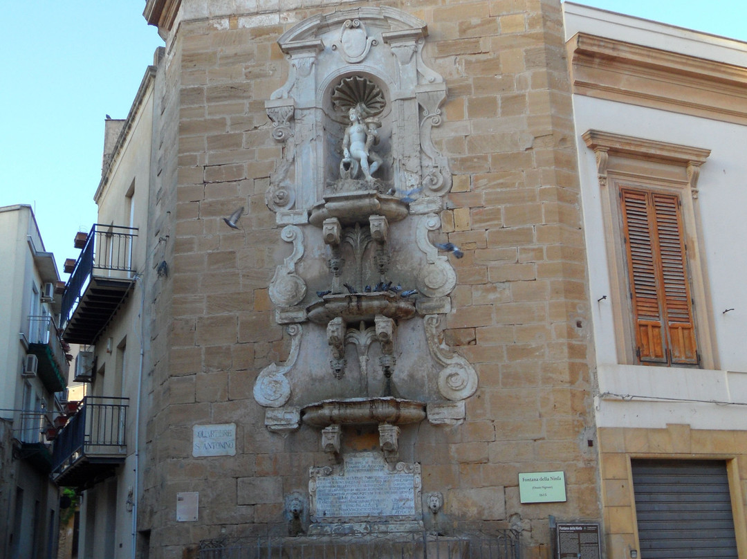Fontana della Ninfa景点图片