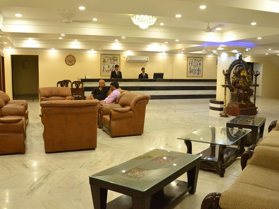 Lavkush Nagar酒店住宿-Hotel Khajuraho Temple View