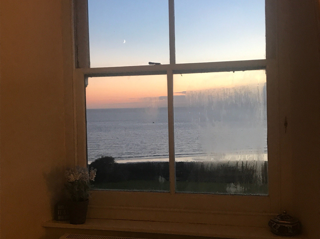 Hendre Clochydd Hall主图