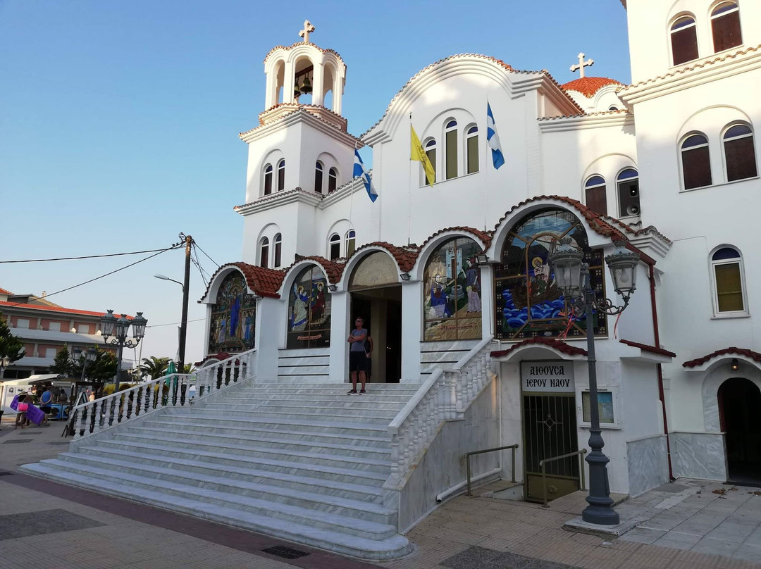 St. Paraskevi Church景点图片