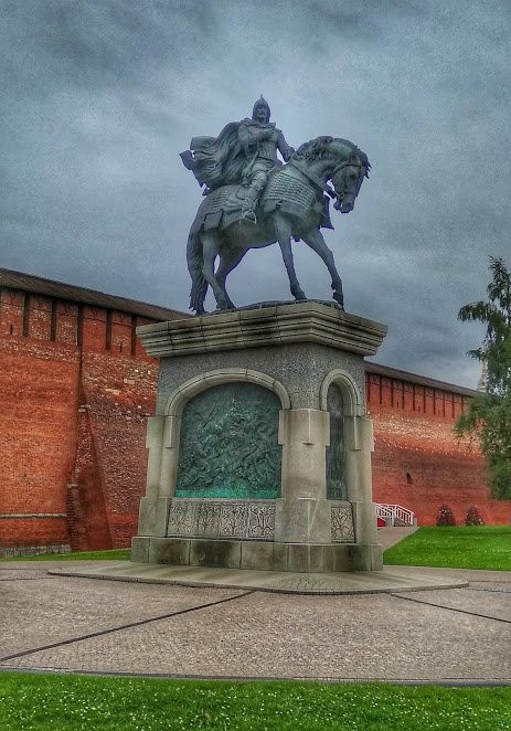 Statue of Dmitriy Donskoi景点图片