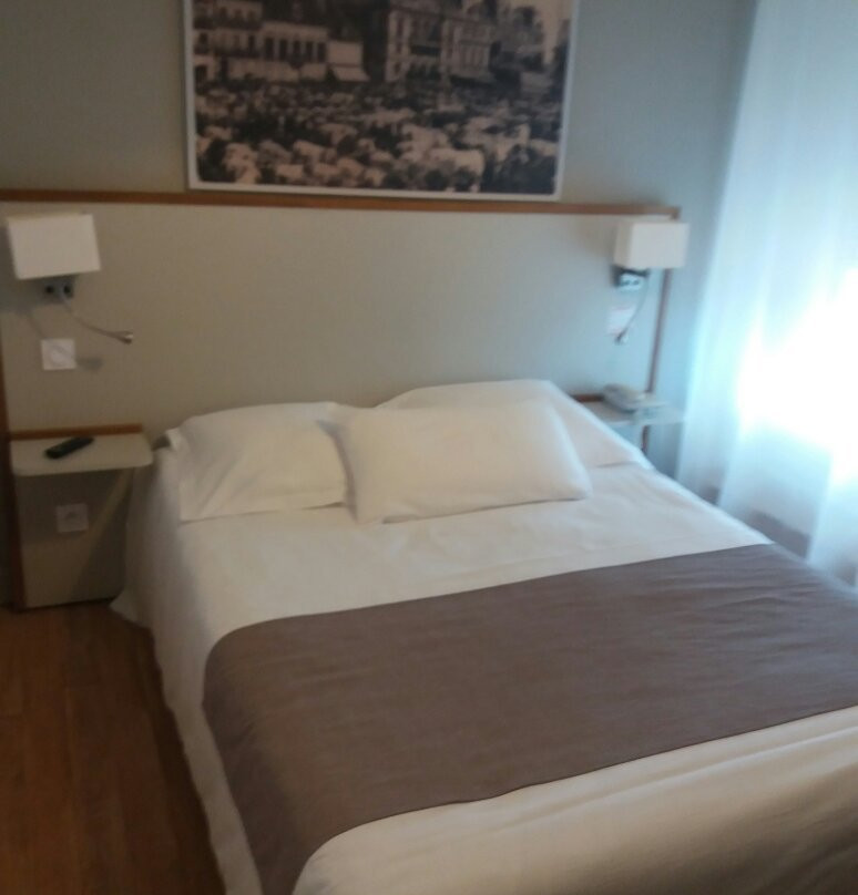 Hôtel Du Commerce主图