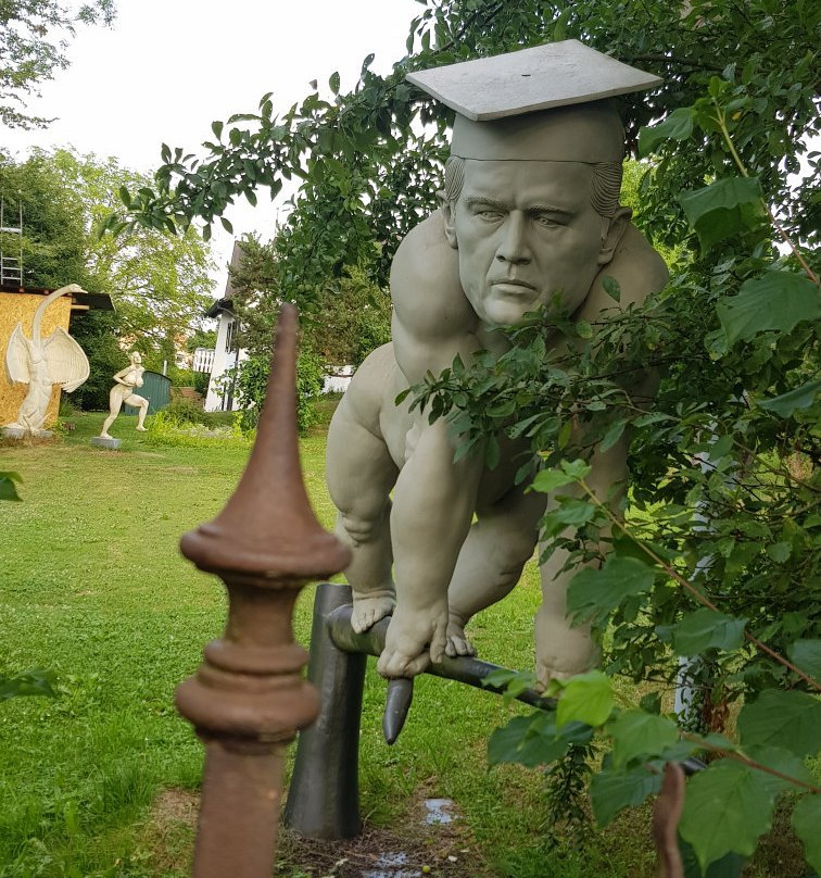 Bildhauergarten Peter Lenk景点图片