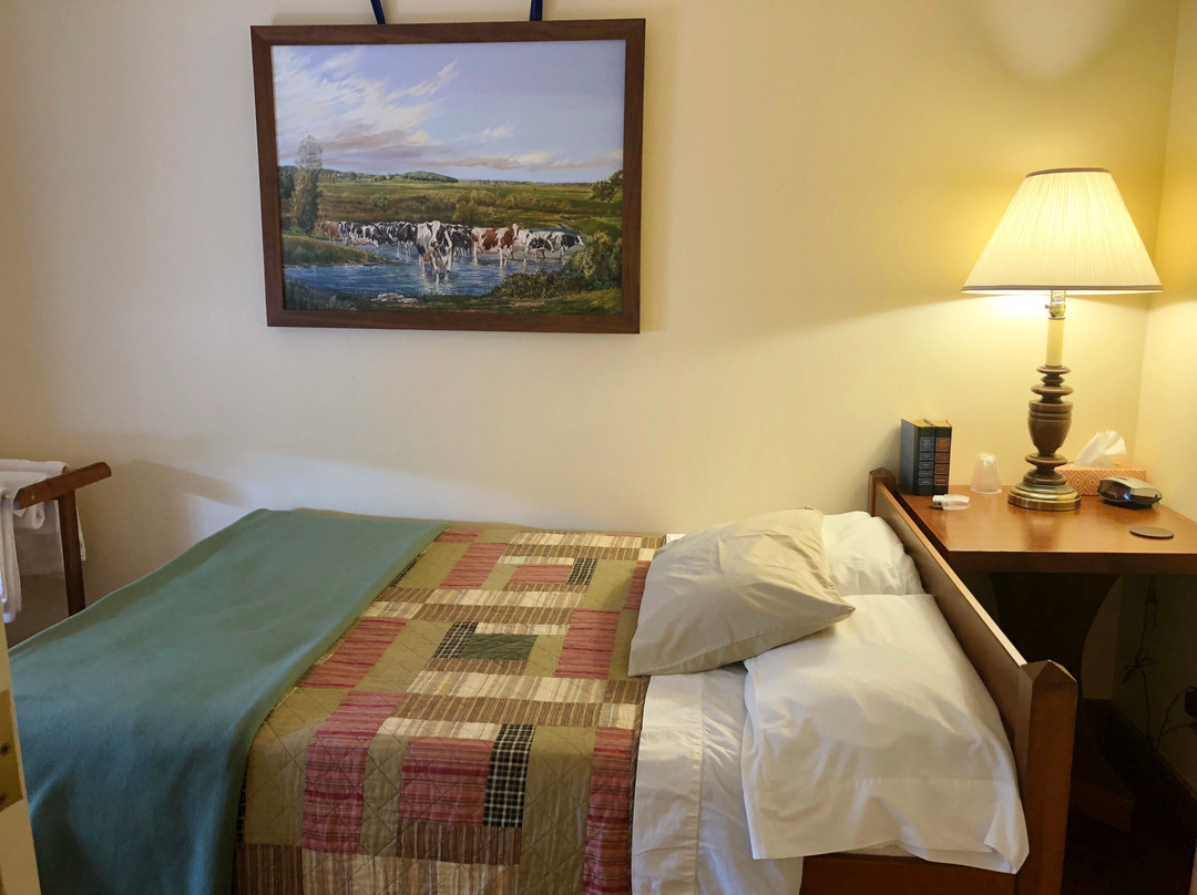 The Walker House主图