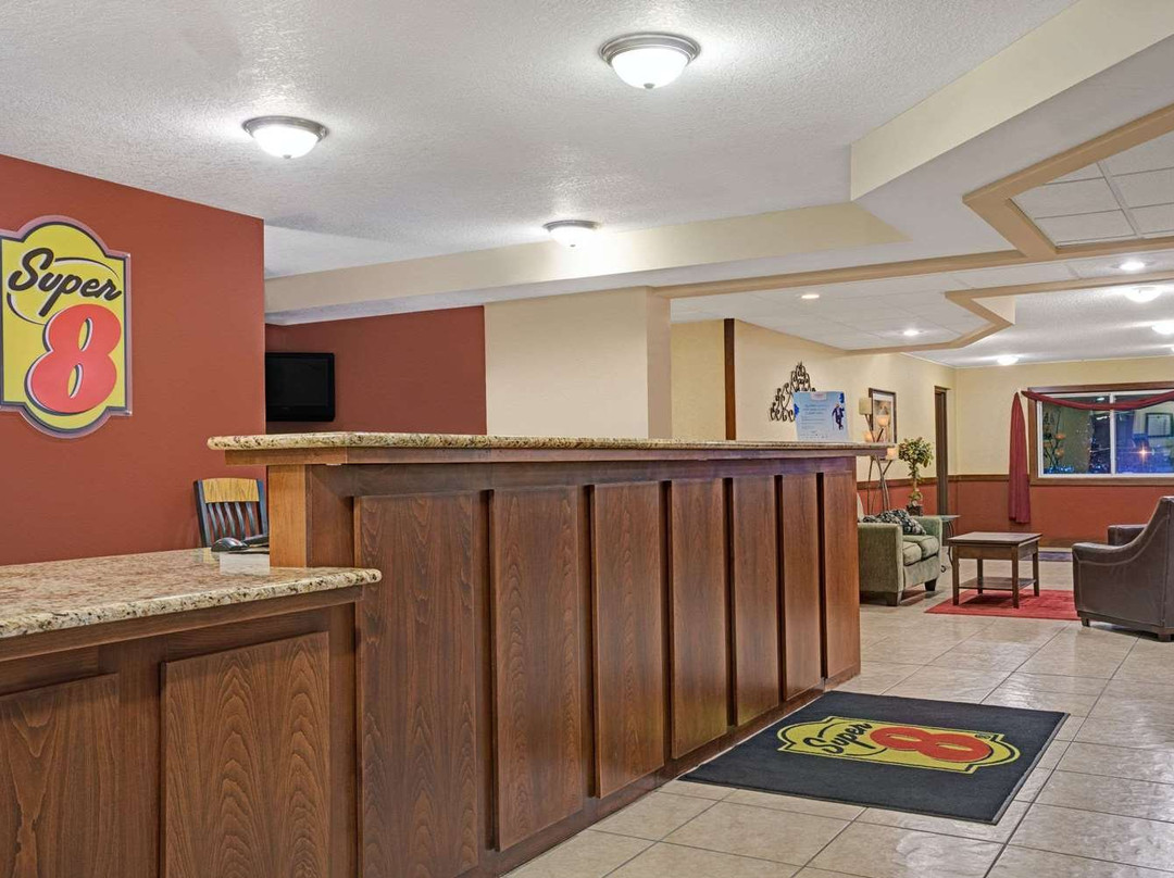 Super 8 by Wyndham Monticello主图