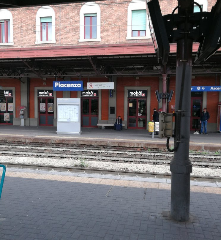 Piacenza Palace主图