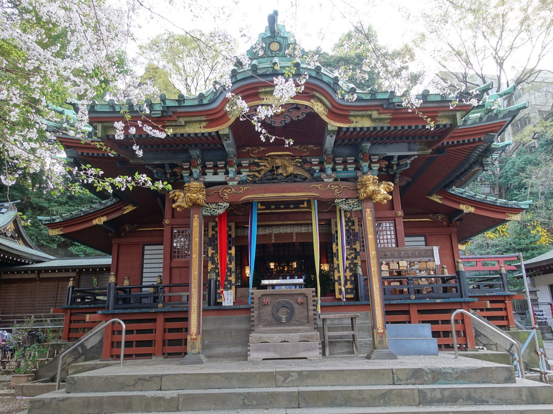 Oji Inari Shrine景点图片