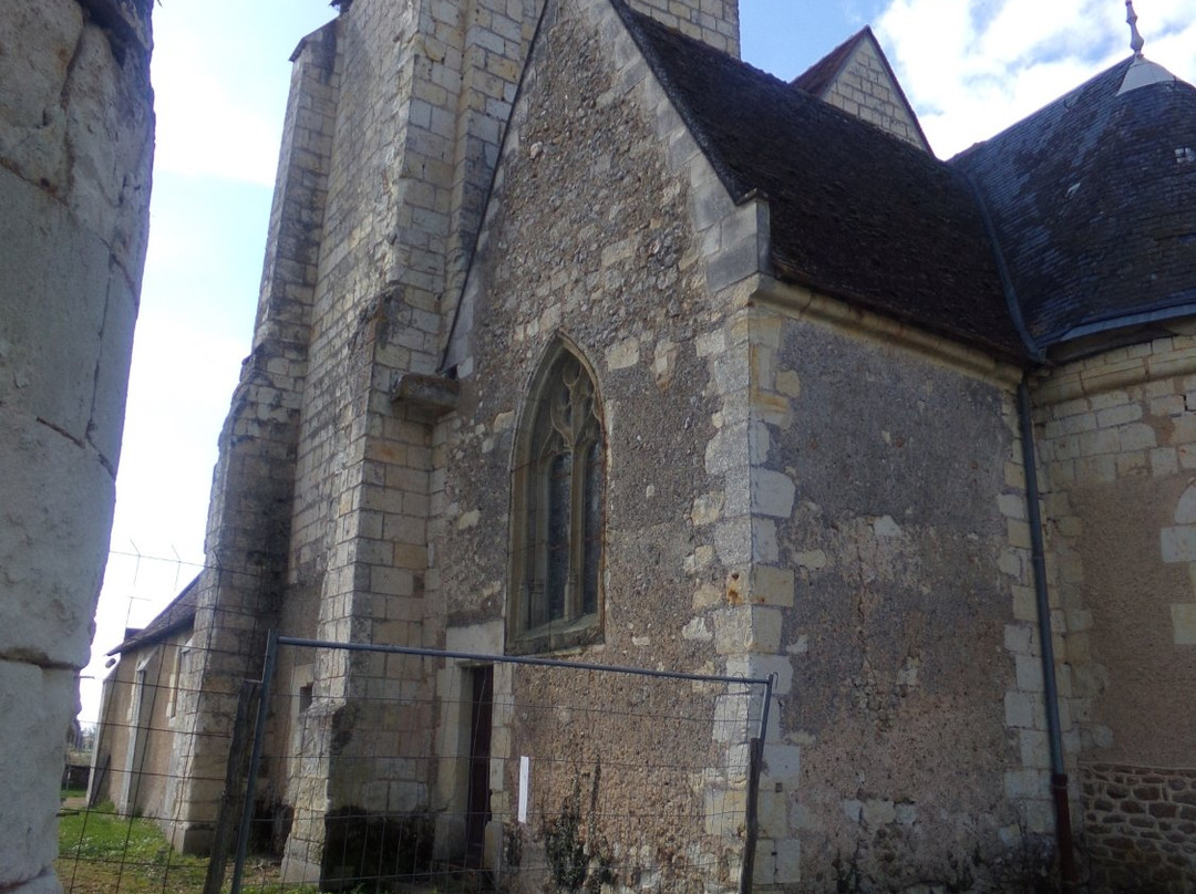 Église Saint-Julien de Poncé-sur-le-Loir景点图片