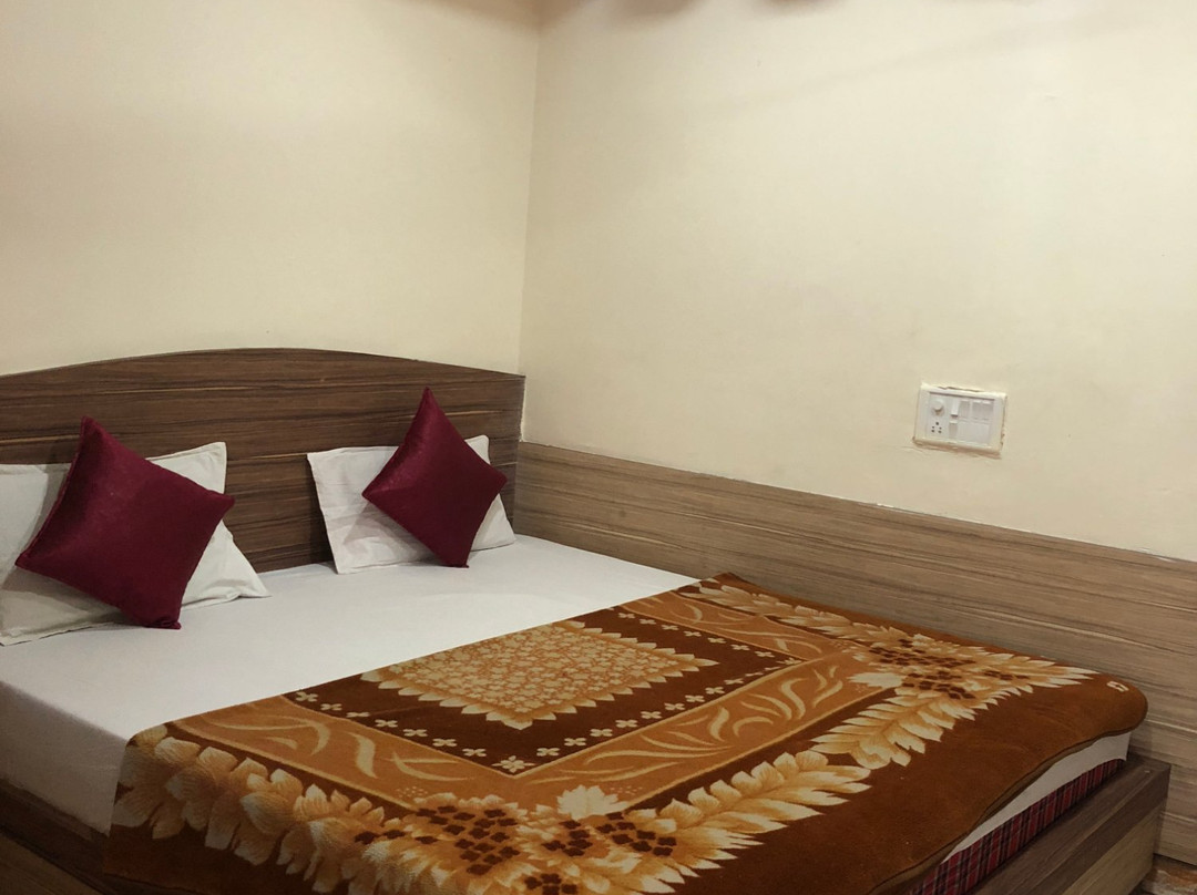 Hotel Satpura Safari主图