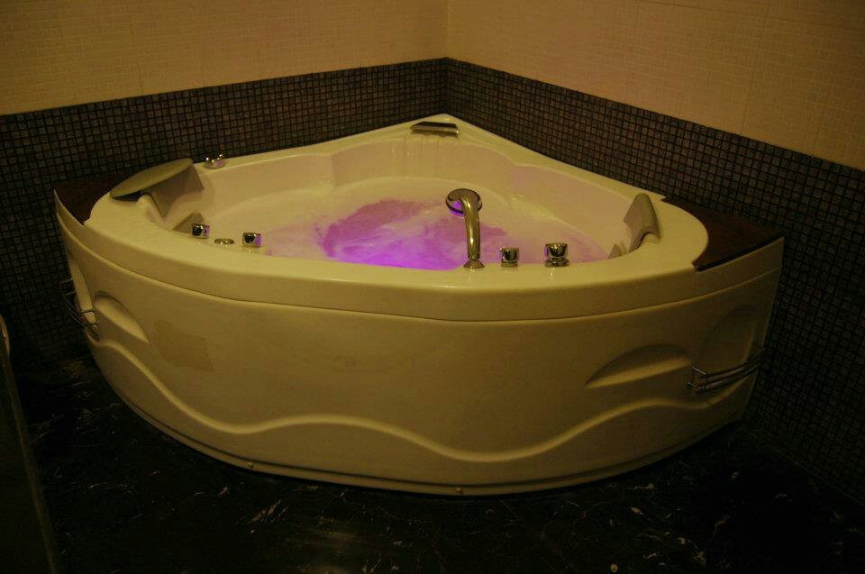 Hotels Diamond Glory主图