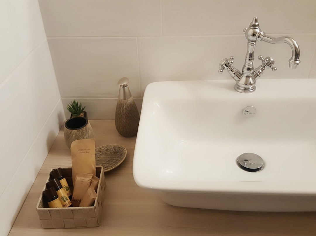 Tresivio酒店住宿-Cuorematto B&B