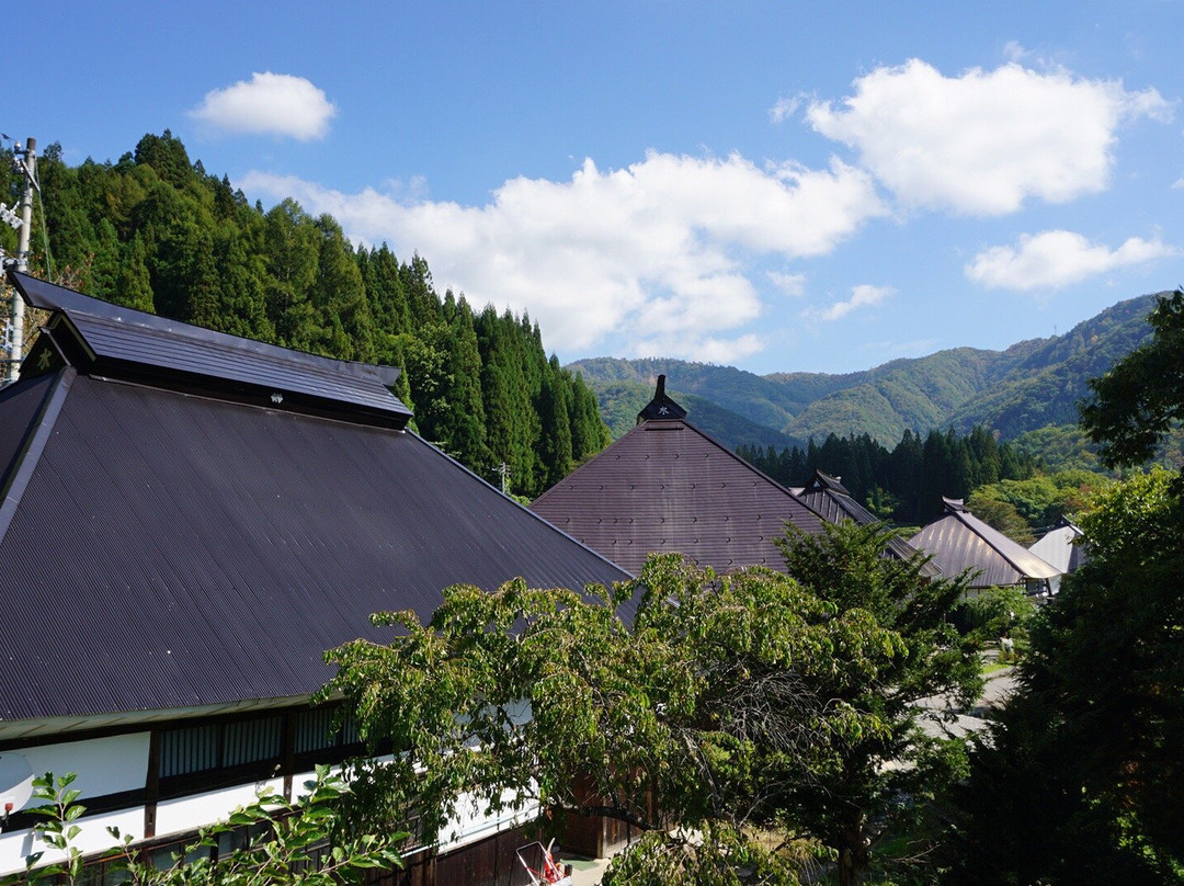 Aoni-白马村必去景点