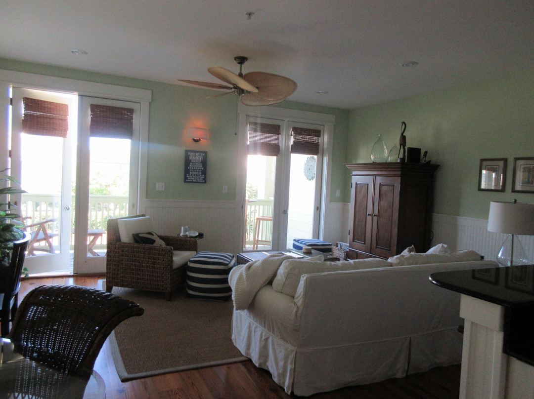 Grand Isle Condos